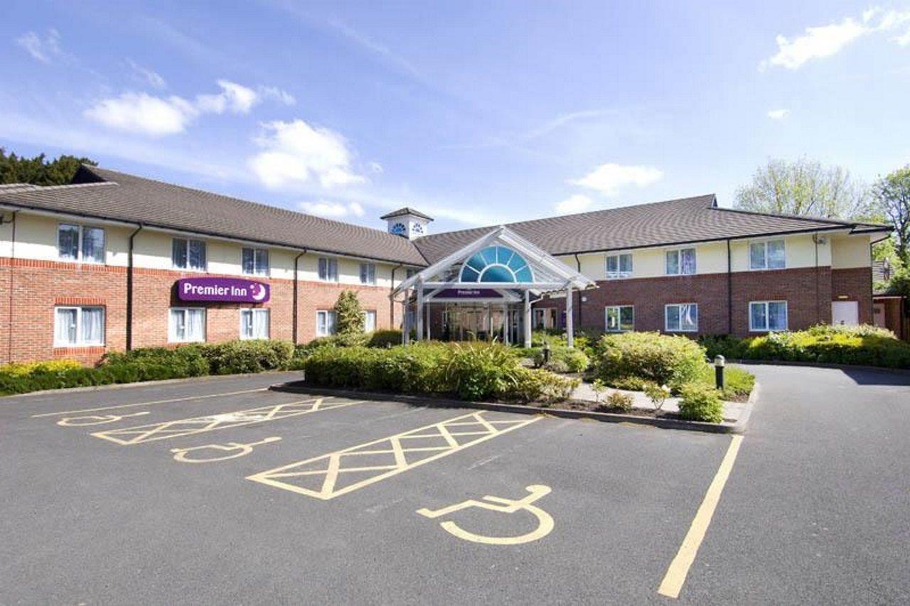Premier Inn Birmingham South - Hall Green Екстер'єр фото